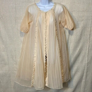Vintage Nylon Sheer Boudoir Dressing Robe Cream Nylon & Lace